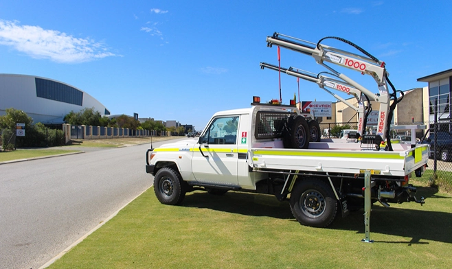 1000-utes-1366-x-768 Mine-spec Toyota LandCruiser fitted with twin Kevrek vehicle-mounted cranes